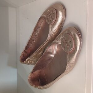 Tory Burch Minnie Metallic Gold Ballet Flat, Size 10